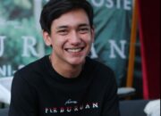 Profil Adipati Dolken Ya Biodata lengkap dengan Agamanya