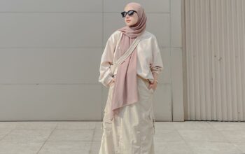 Padu Padan Baju Warna Cream: Cocok dengan Warna Apa Saja?