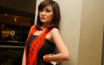 10 Artis Cantik Indonesia dengan Ukuran Bra Paling Super Siapa Mereka?