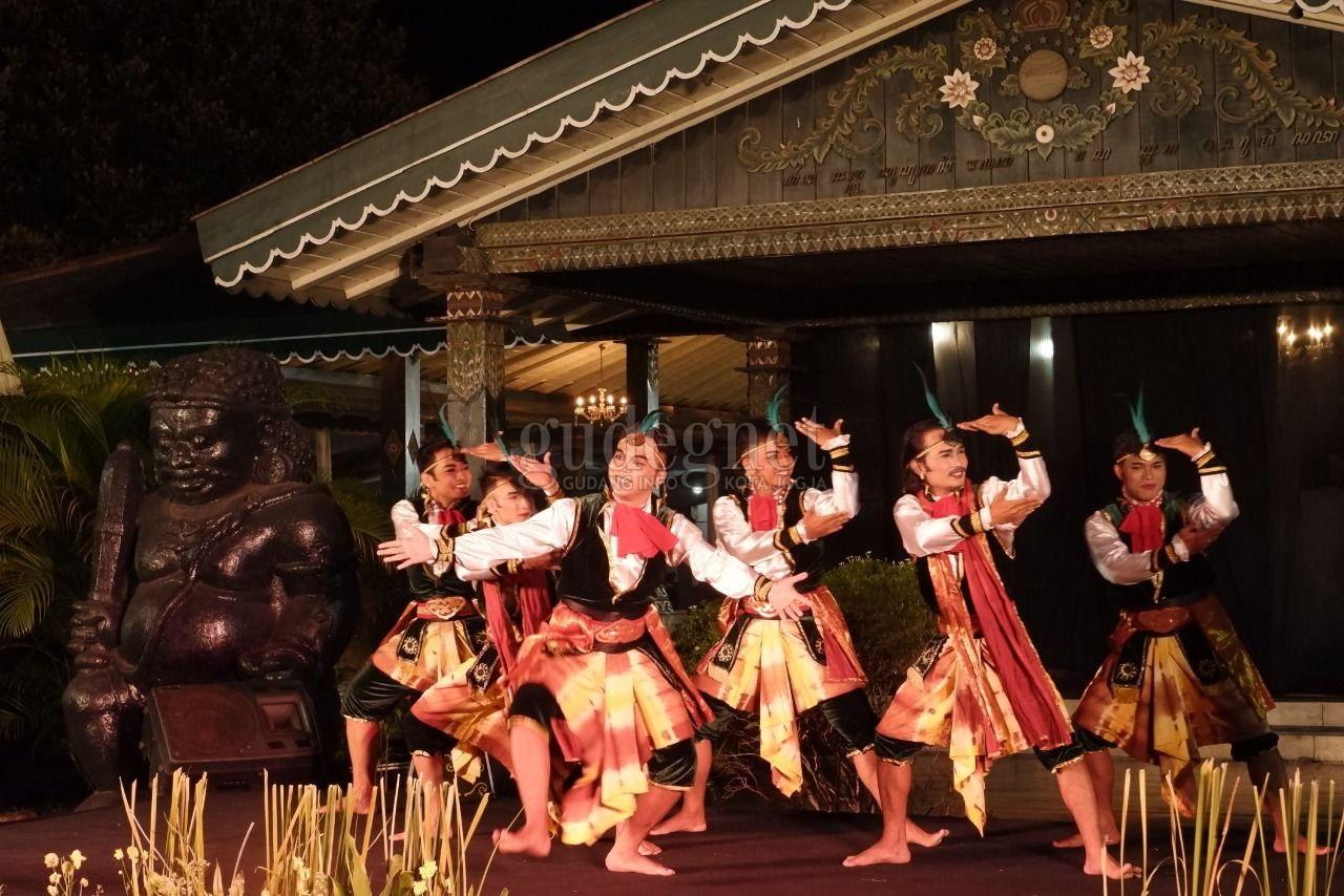 Pesona Budaya dan Kreativitas⁢ Model Indonesia di Malaysia