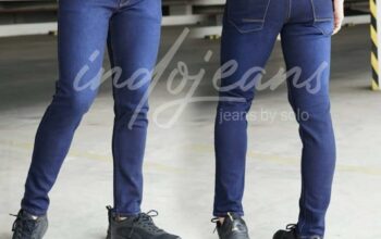 Padukan Jeans Biru Dongker: Pilihan Warna Baju yang Tepat