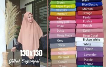 Pilihan Warna Jilbab Ideal untuk Padukan dengan Baju Pink Fanta