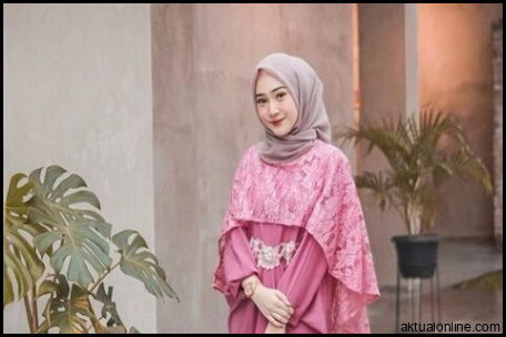 Baju Pink Cocok Dengan Jilbab Warna Apa Aja? Yuk cari t...