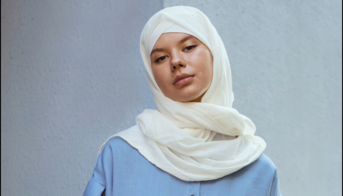 “Menggoda Warna-Warna Jilbab, Paduan Sempurna untuk Baju Lime Anda!”