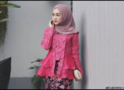 Menyempurnakan Gaya: Jilbab yang Sempurna untuk Kebaya Pink Salem Anda